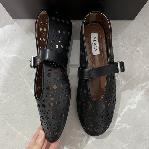 Alaia Black Ballet Shoes - Picture 6 of 7